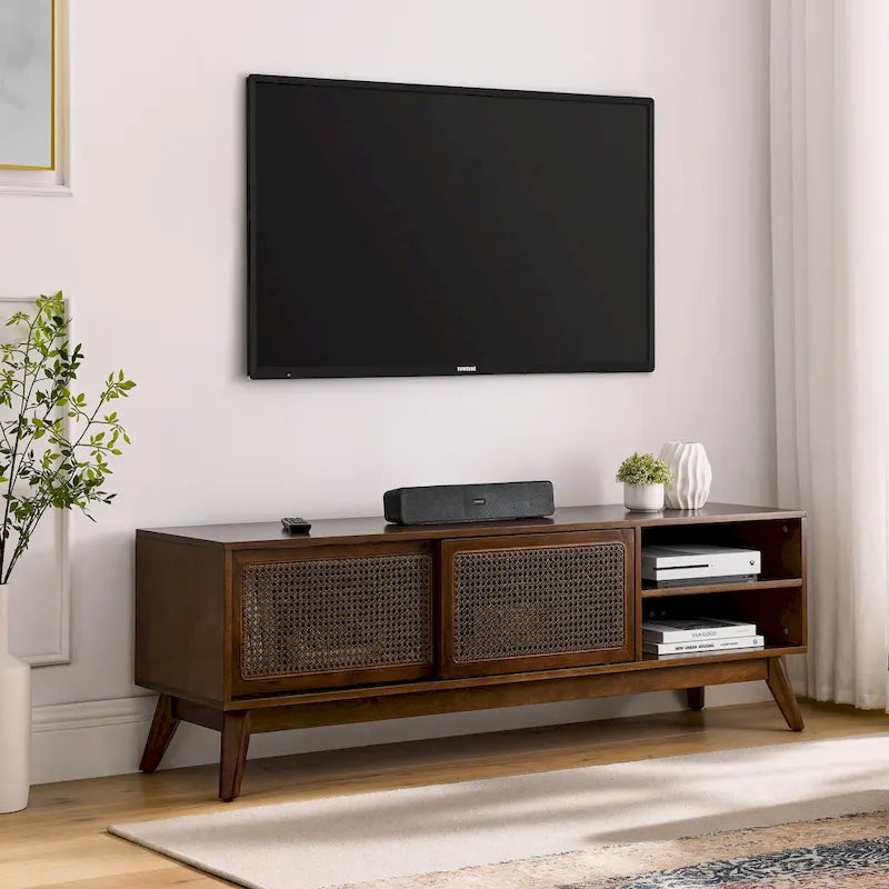 150-cm-TV-Schrank mit offenen Fächern und Rattantüren für 165-cm-Fernseher